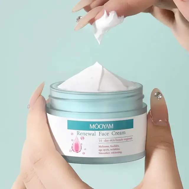 Renewal Face Cream Moisturizer for Brightening & Dark Spot Care - Image 3